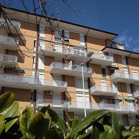 Apartment Caravella 4 *